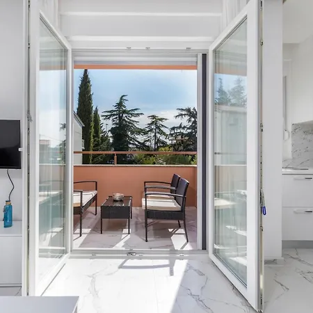 Knezevic A Apartment